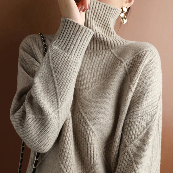 Nina / European-style High-Collar Diamond Sweater